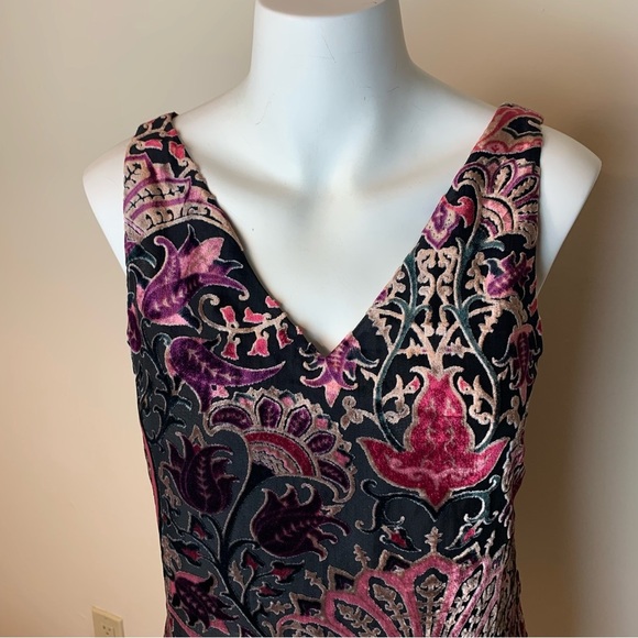 Ecru Women’s Velvet Floral V-Neck Blouse -XS - Picture 4 of 10